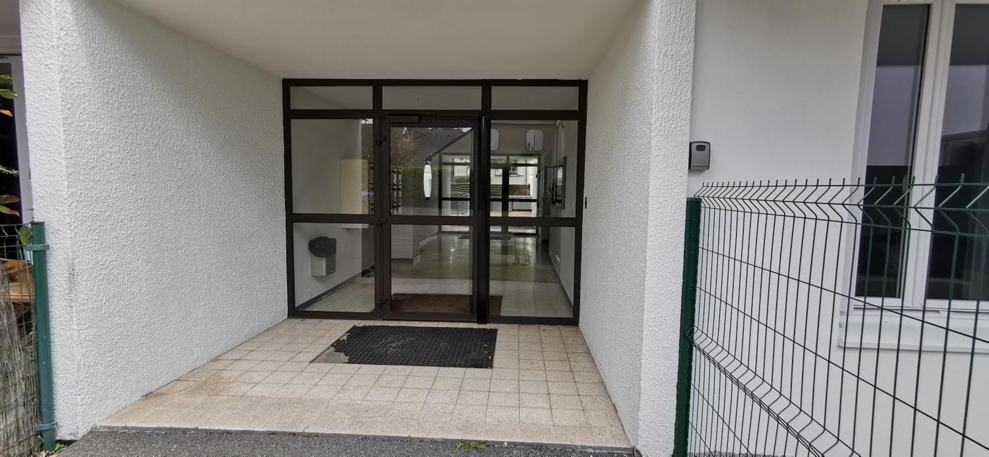 Apartament Le Patio Tram Paridis Nantes Zewnętrze zdjęcie